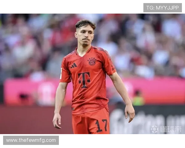 德里赫特在拜仁近期表现稳健，防守数据持续提升