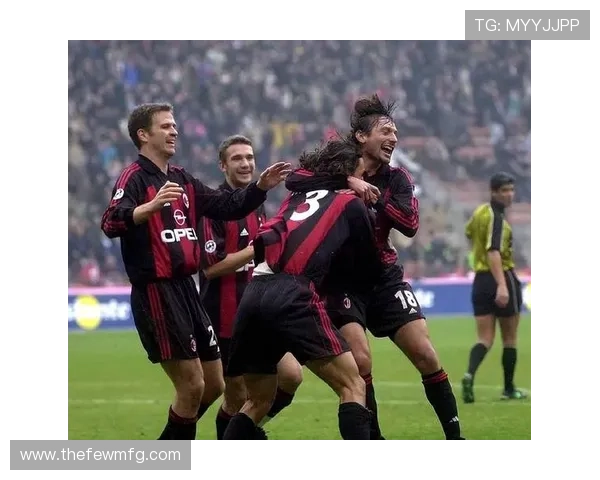 AC米兰战绩飘忽问题显现，当前阶段表现波动对赛季竞争格局带来变化