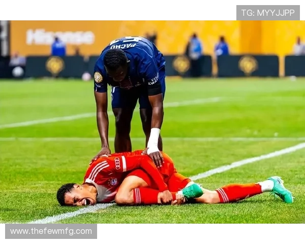 穆西亚拉盘带技术分析与背后成因：如何体现_丝滑_特质